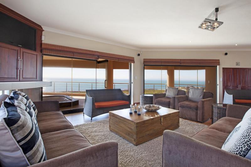 5 Bedroom Property for Sale in Blueberry Hill Western Cape